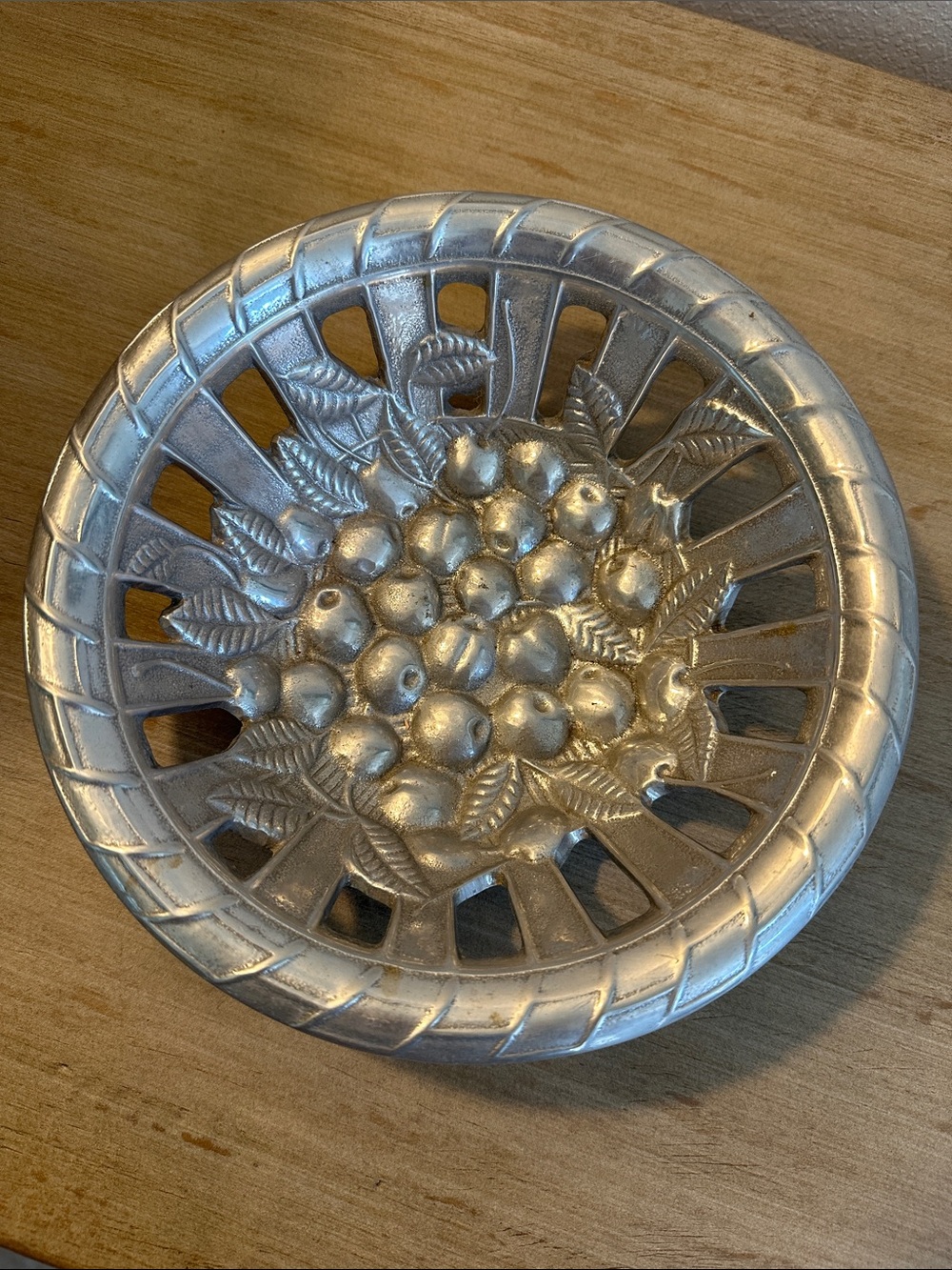 Wilton Armetale Silver Fruit Basket Bowl